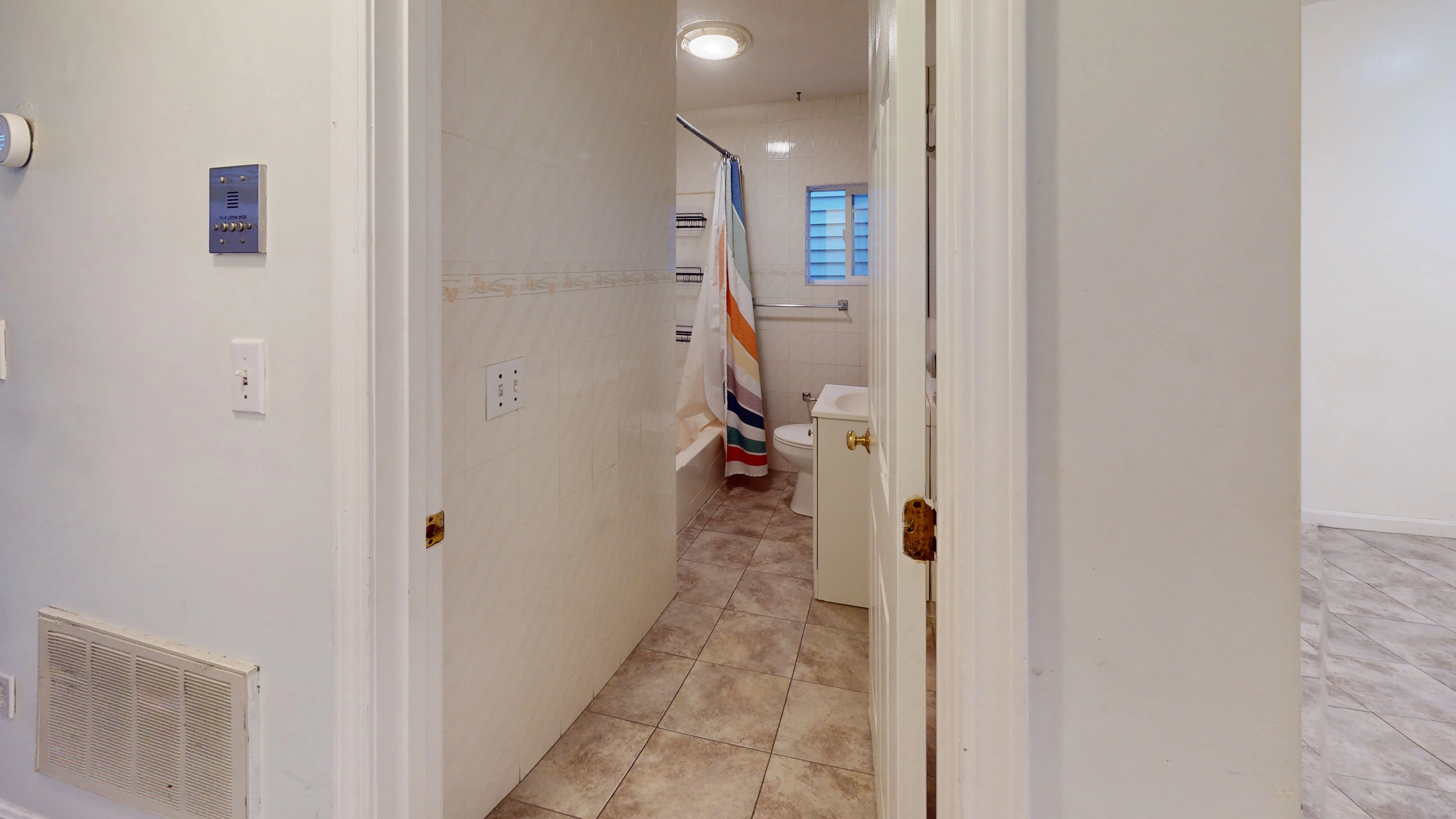 277 Paris St, East Boston