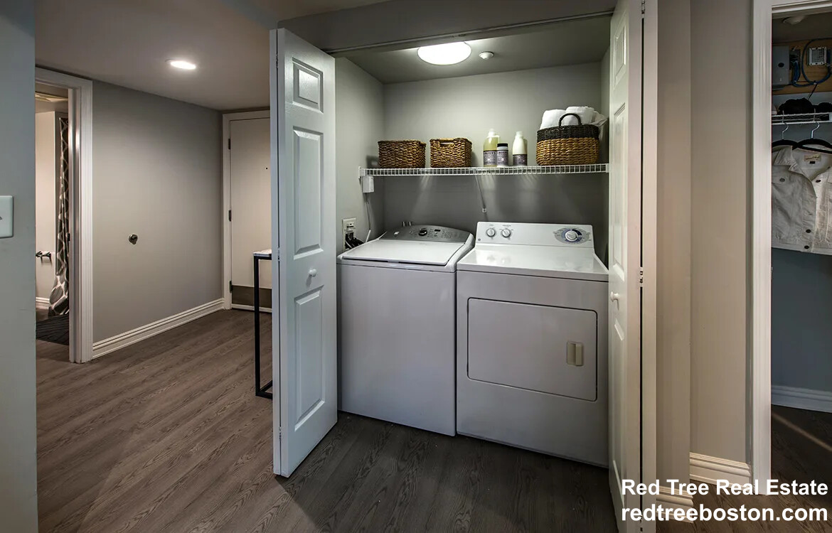 30 Cambridge Park Dr, North Cambridge