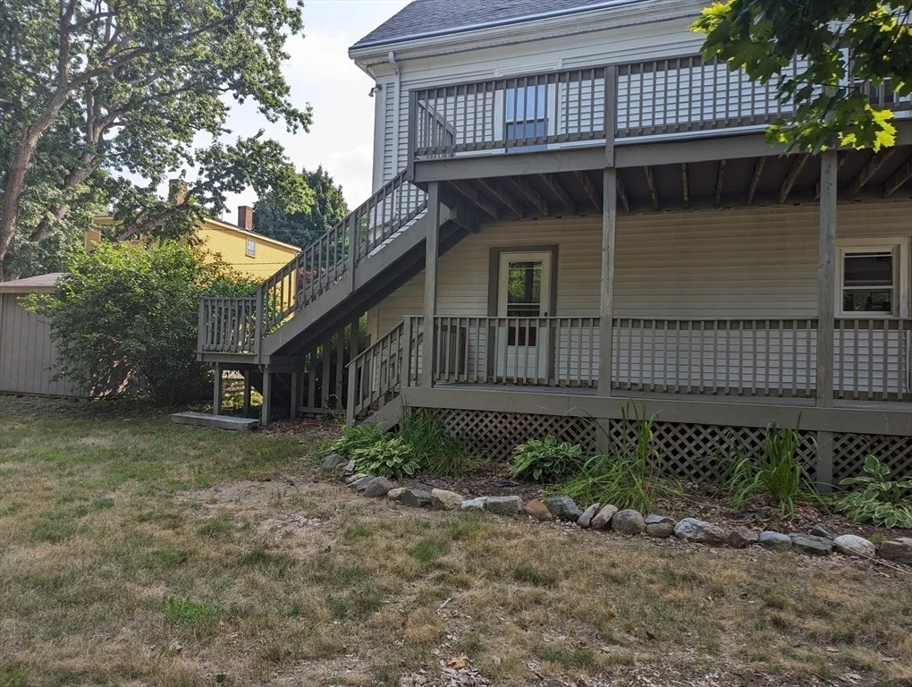 81/2 Russia, Newburyport