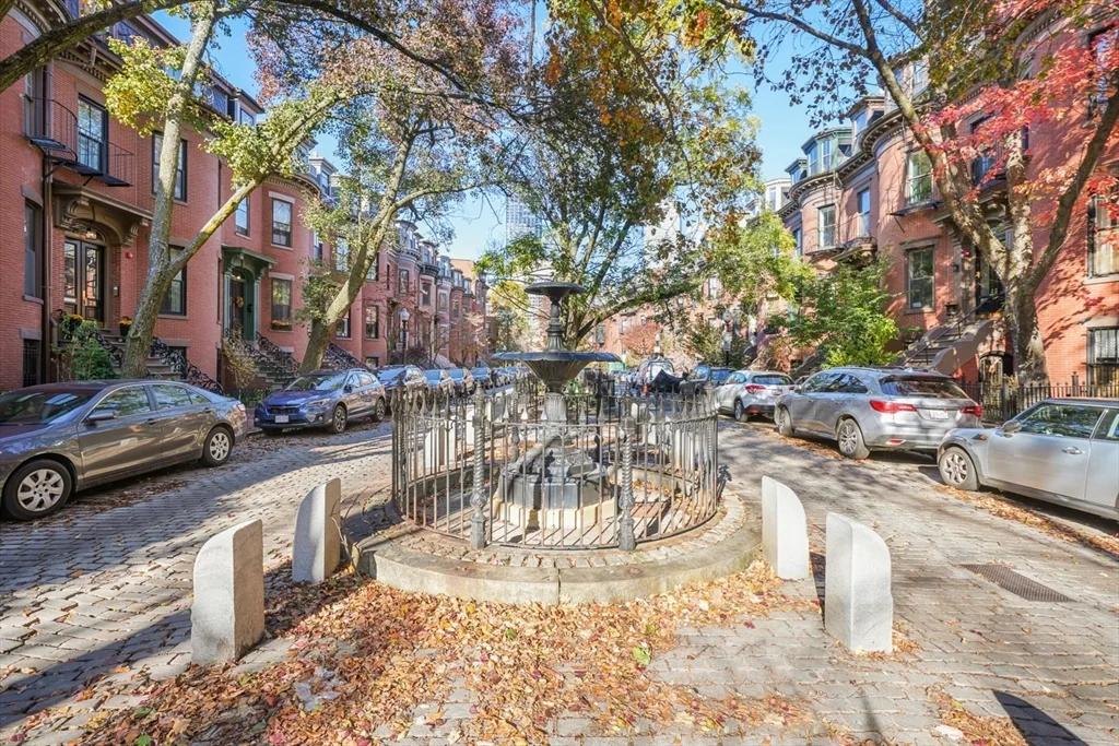 31 Concord Sq, South End