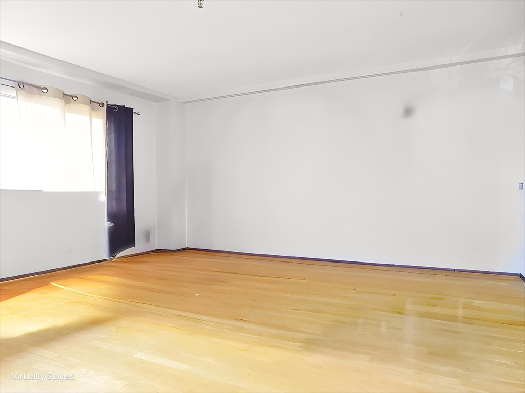 382 Ocean Ave, Revere