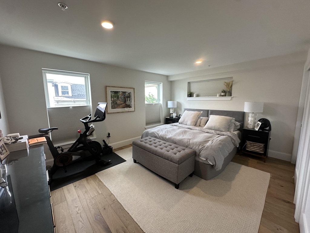 29 Ward St, South Boston