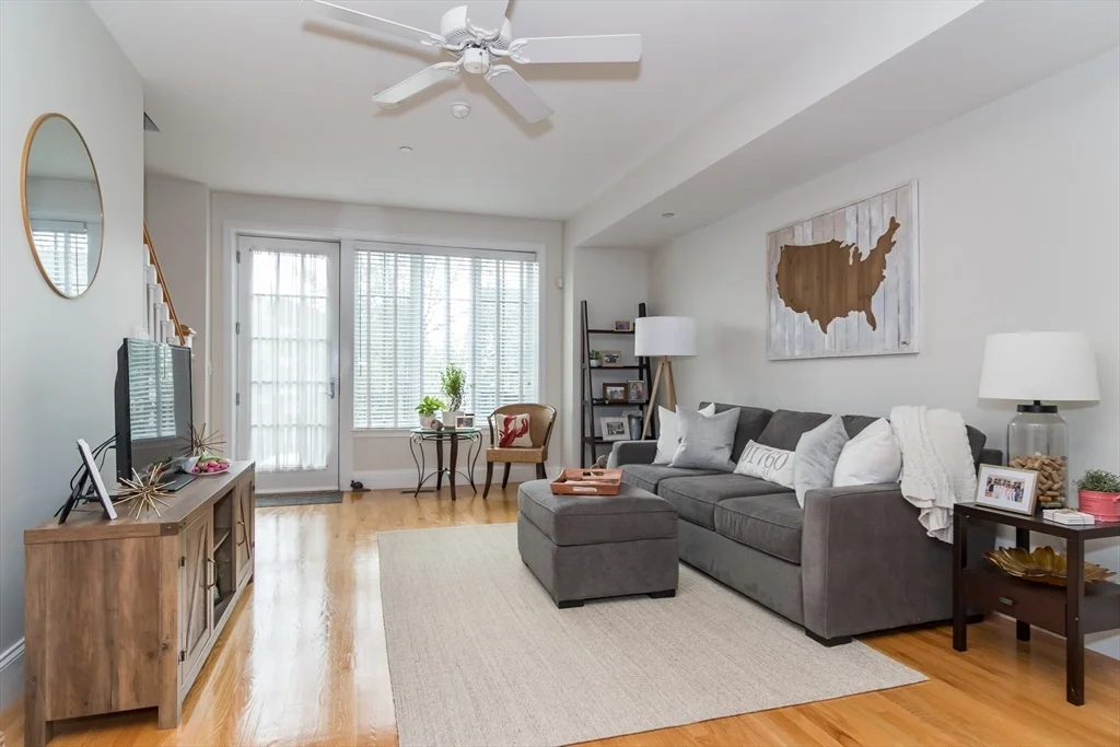 93 E Central St, Natick