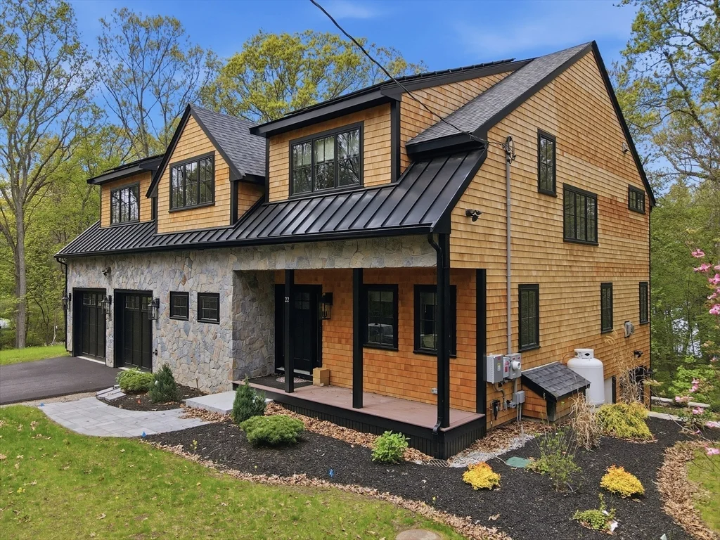 22 Kruger Rd, Hopkinton