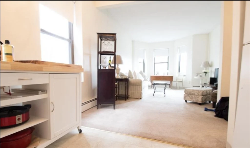 5 Royce, Allston