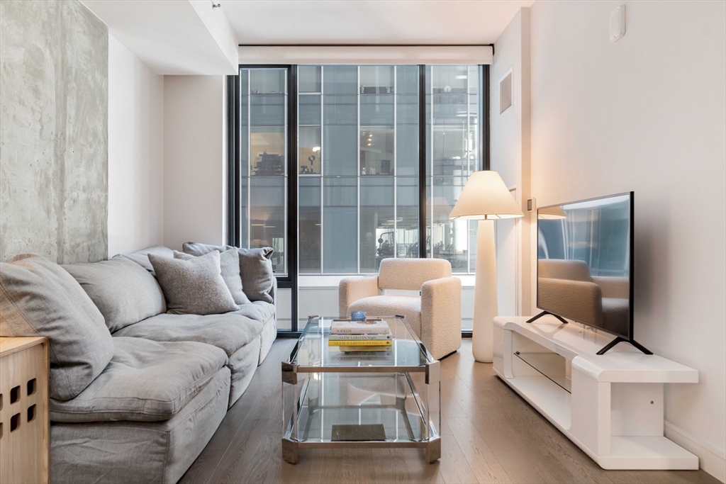 55 Lagrange, South End