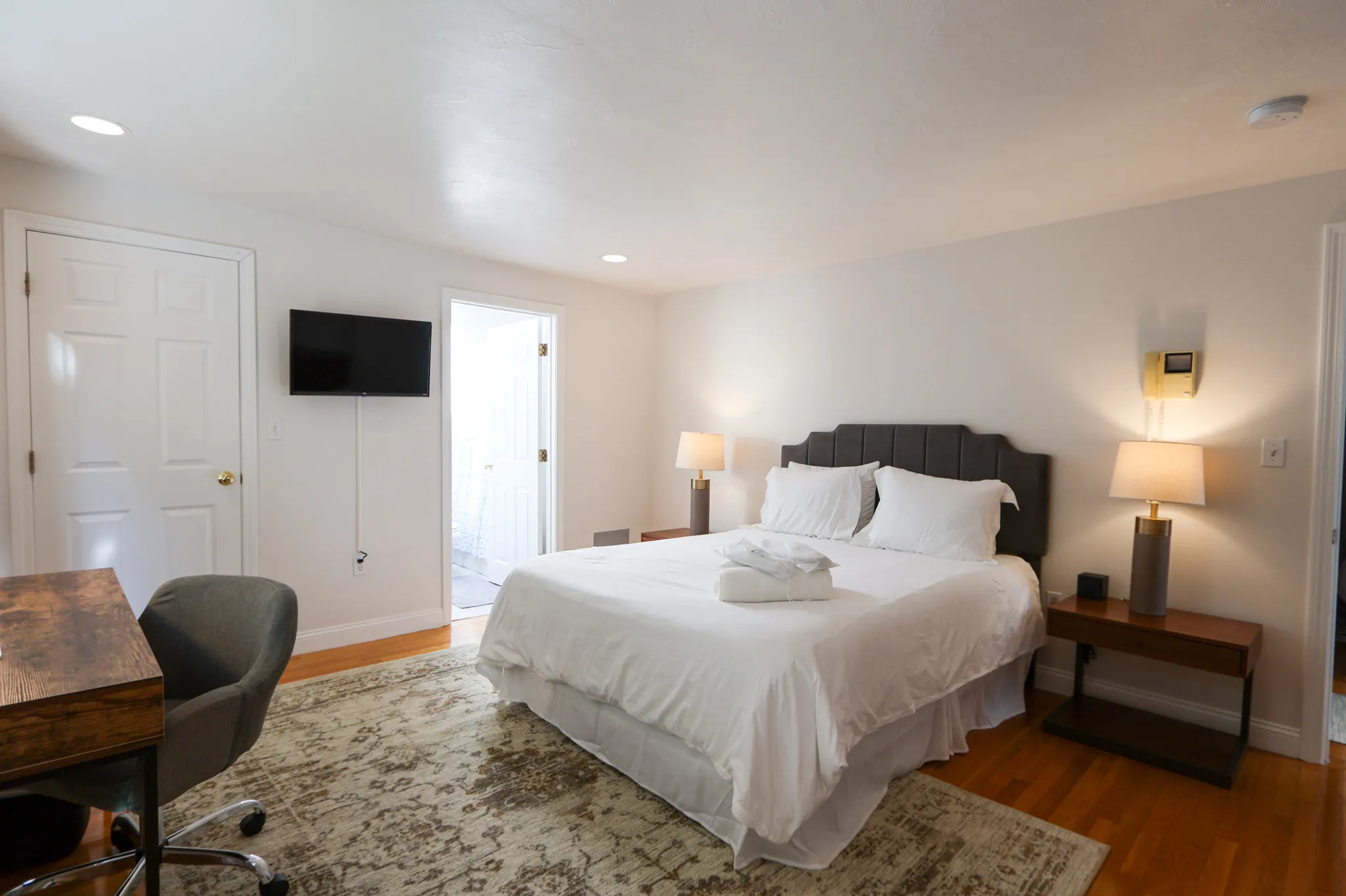 25 Jay St, Riverside