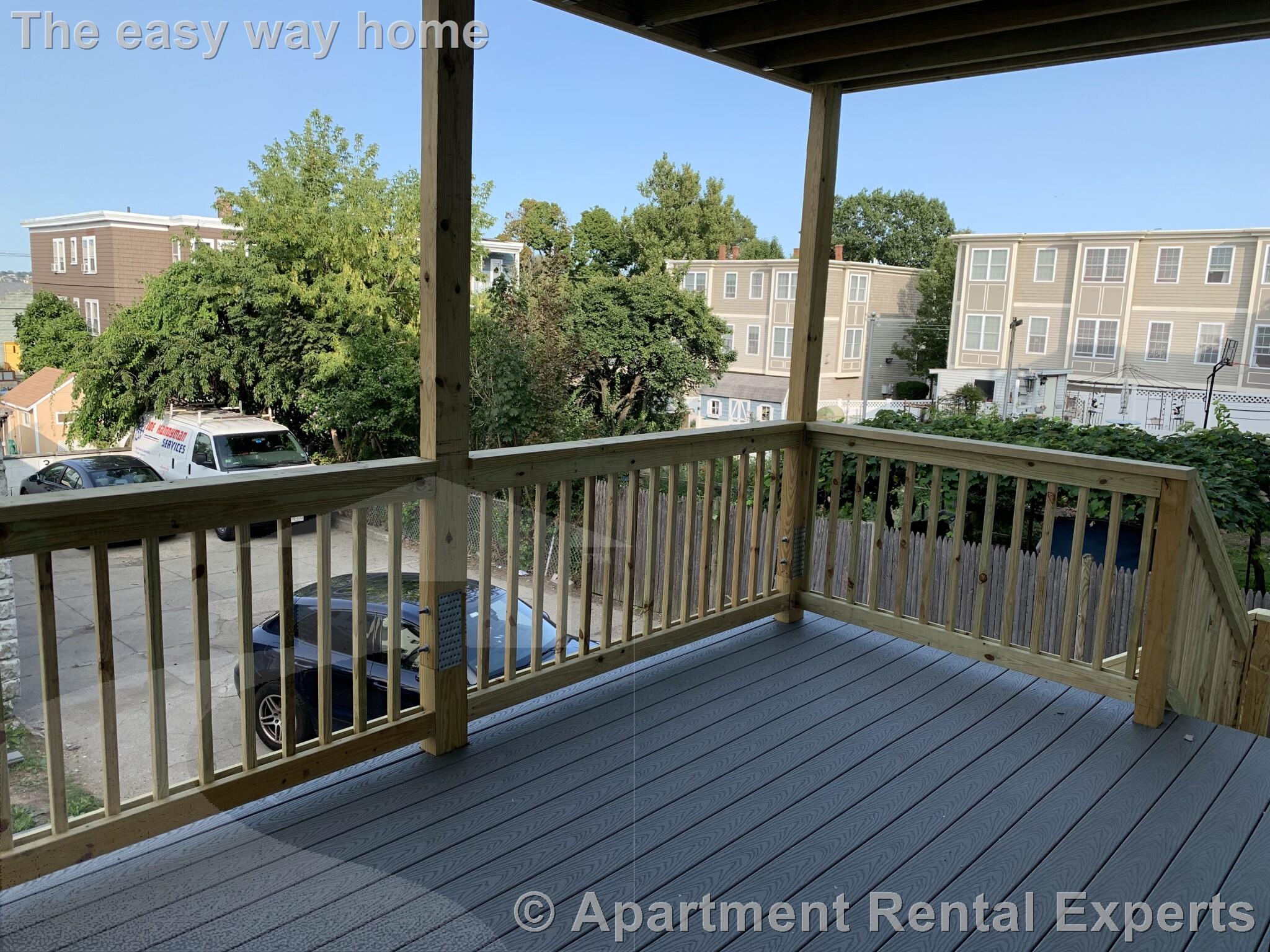 101 Heath St, Winter Hill