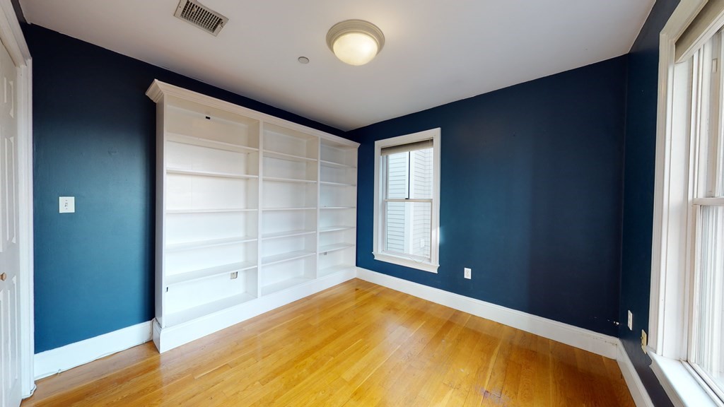 366 Dorchester St, South Boston