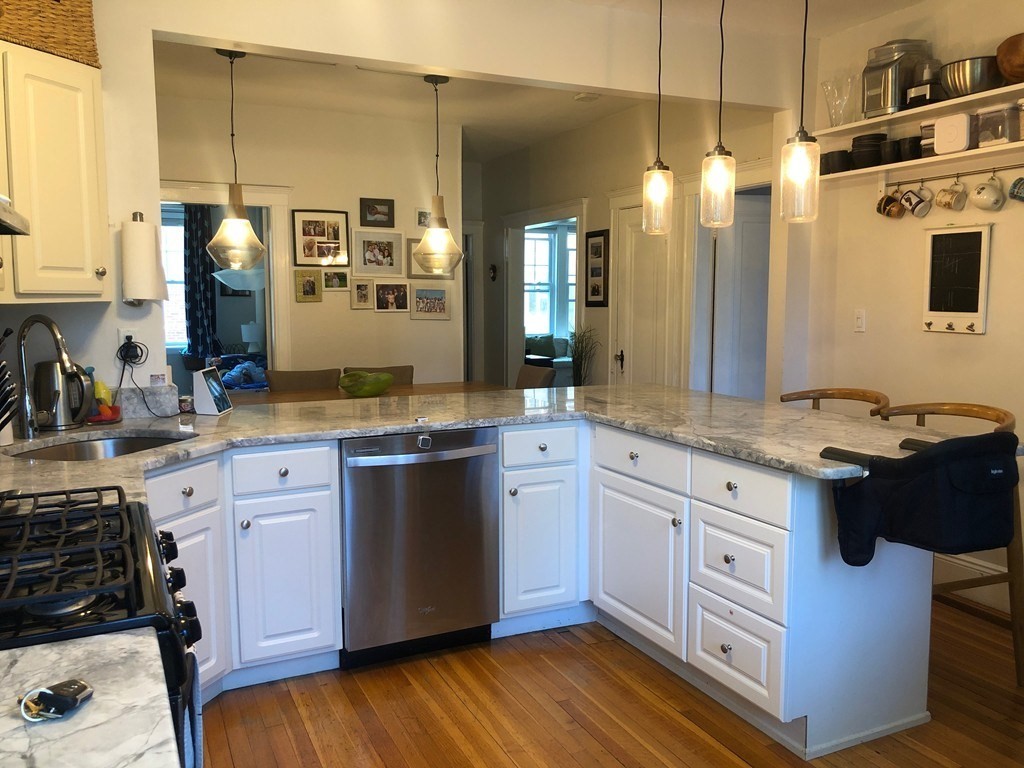 453 Washington St, Brookline