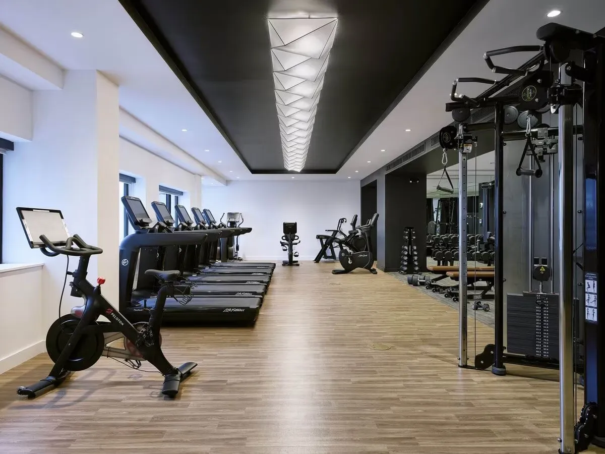 125 Devonshire Pl, Downtown