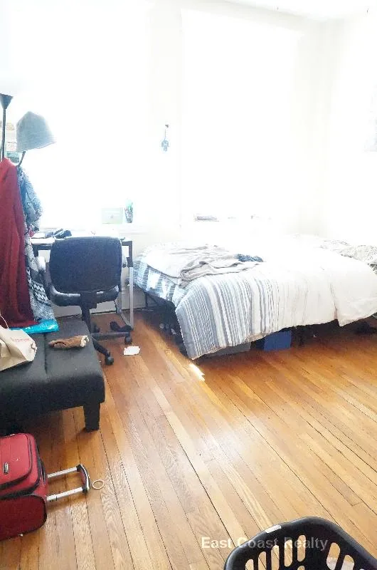 161 Kelton St, Allston