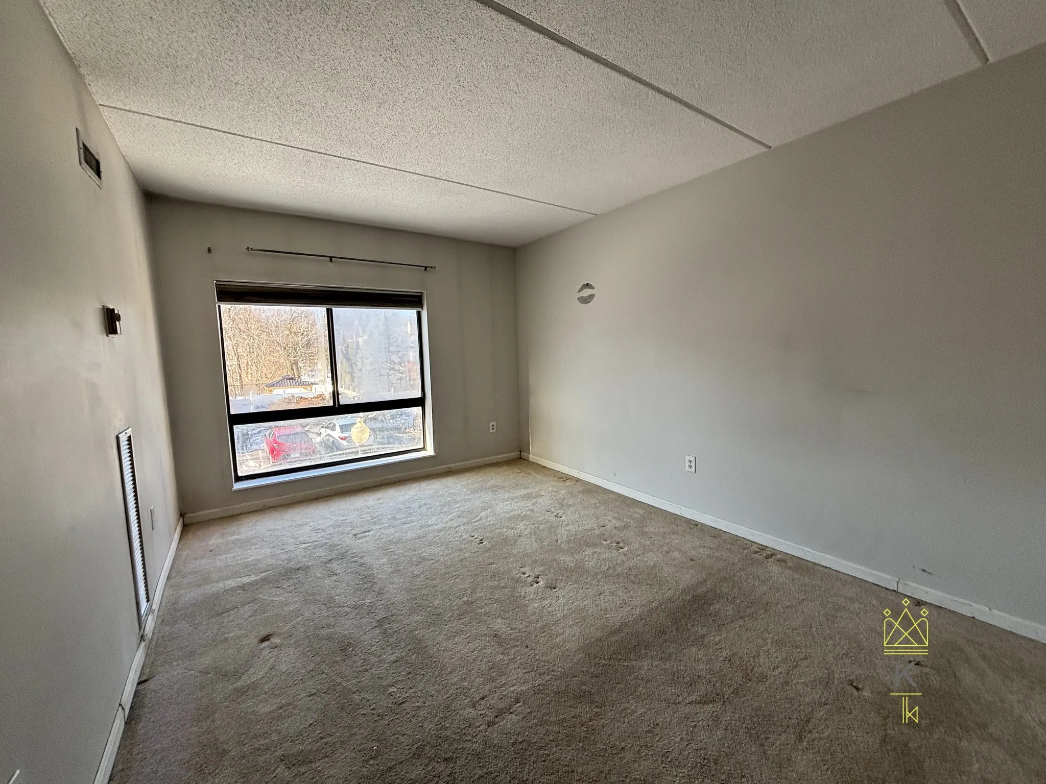 14 Heron St, West Roxbury