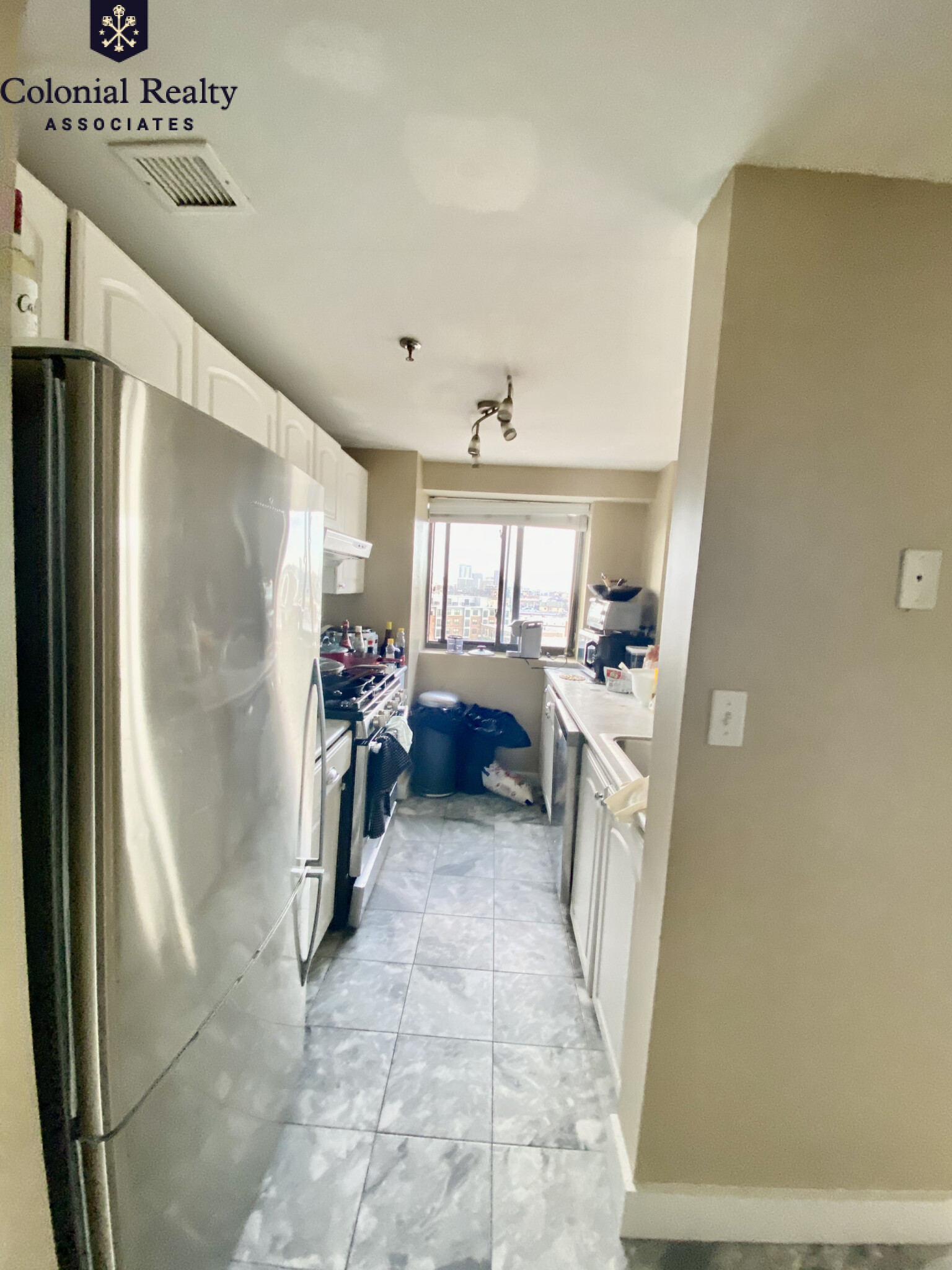 9 North Beacon St, Allston