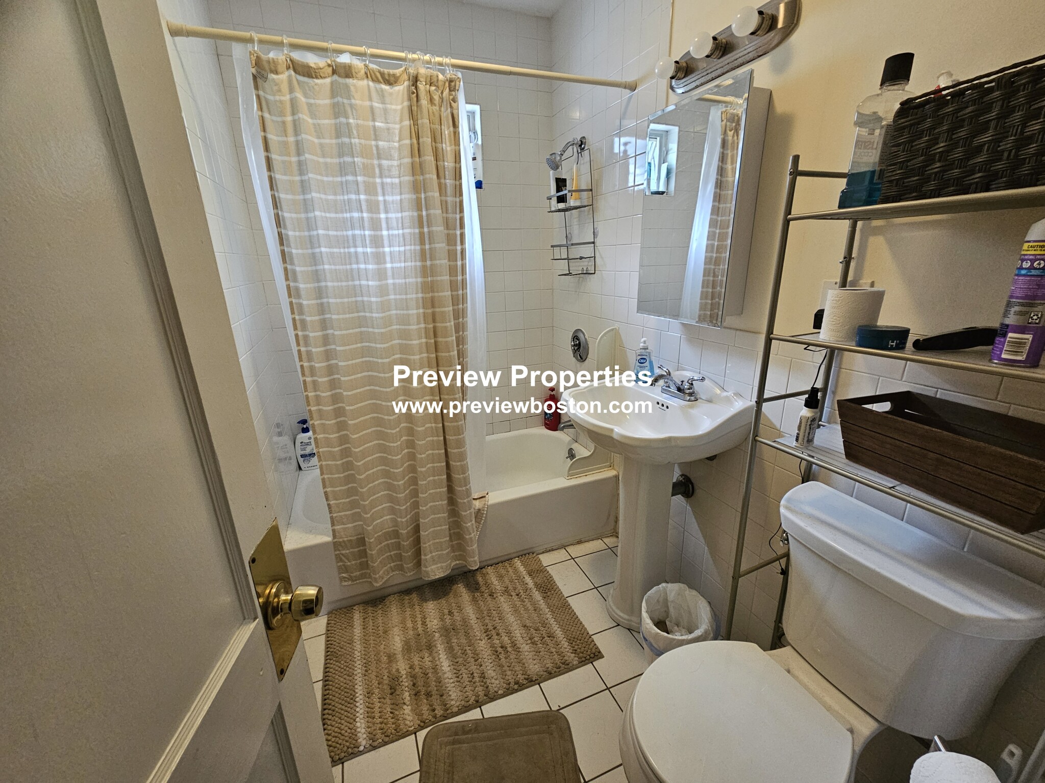 14 Champney, Brighton