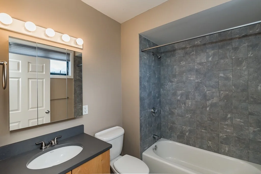 210 Broadway, Everett