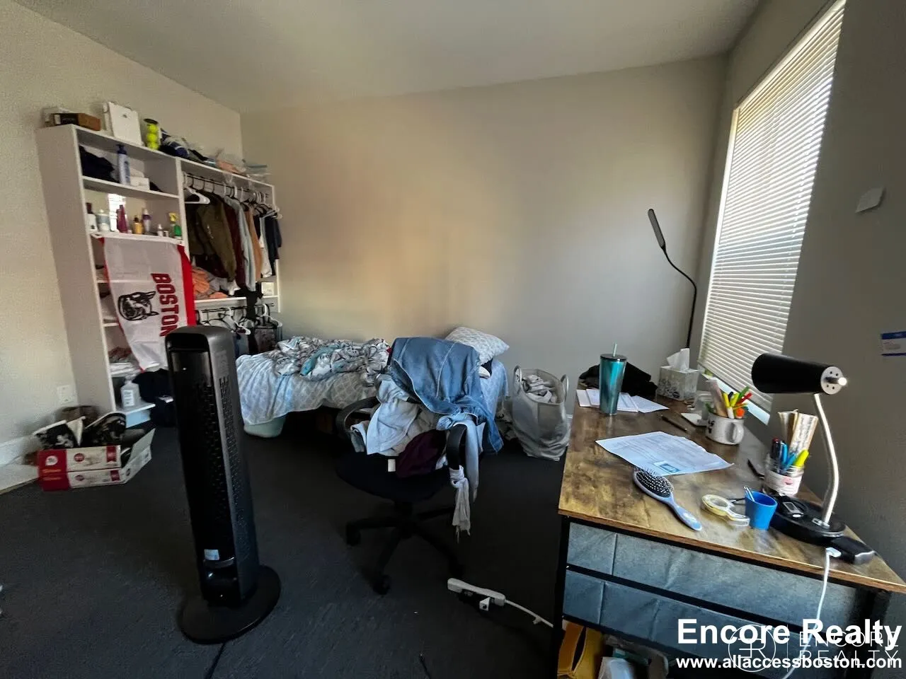 833 Beacon St, Fenway