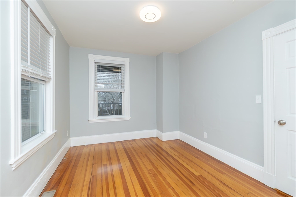 24 Howell St, Dorchester