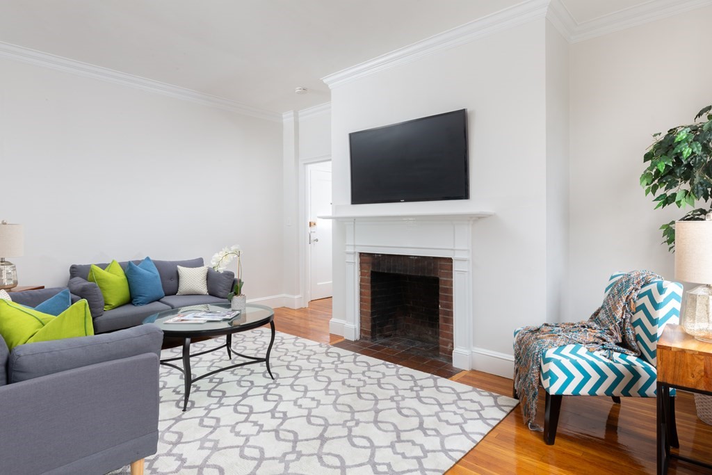 16 Chauncy St, Harvard Square