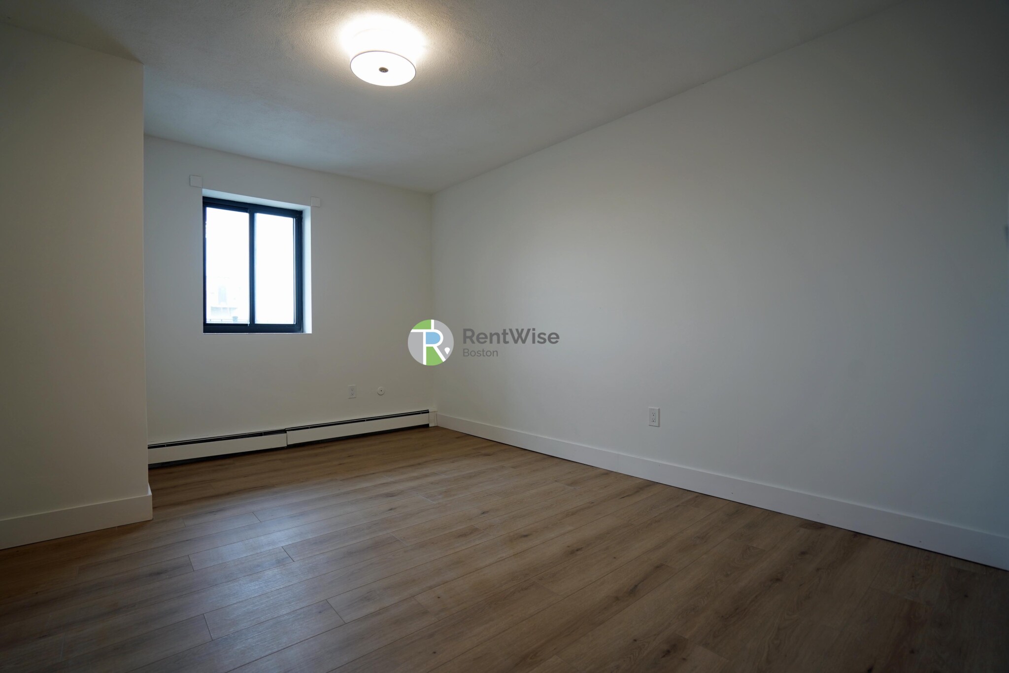 741 East 6th St, South Boston