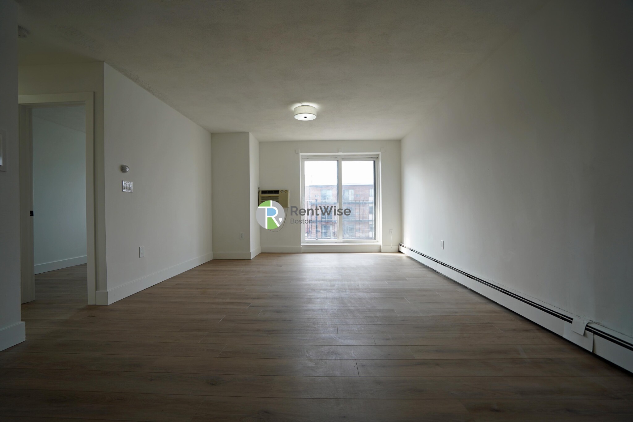 3 bed, 1 bath apartment for rent at 745 East 6th St Unit 1, South Boston — photo 2 of 19