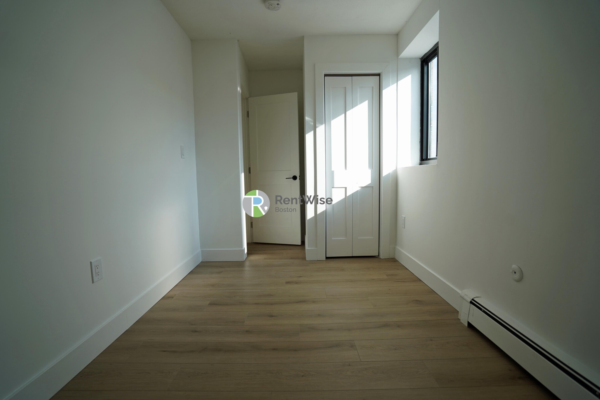 3 bed, 1 bath apartment for rent at 745 East 6th St Unit 1, South Boston — photo 15 of 19