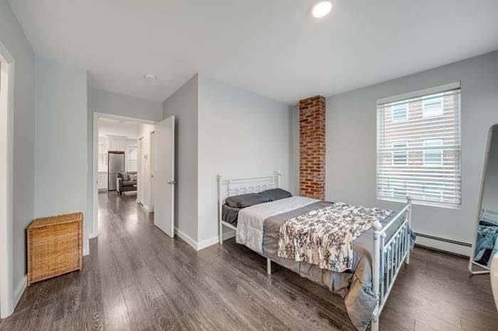 1 Chelsea Ter, East Boston