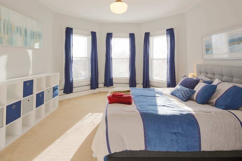 182 Palfrey St, Watertown