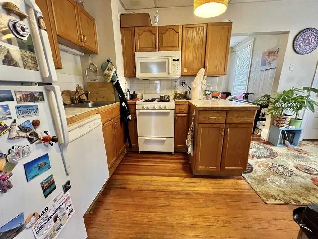 230 Hurley St, East Cambridge