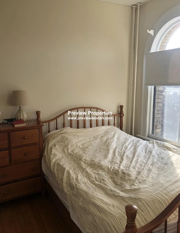 2W Ware St, Mid Cambridge