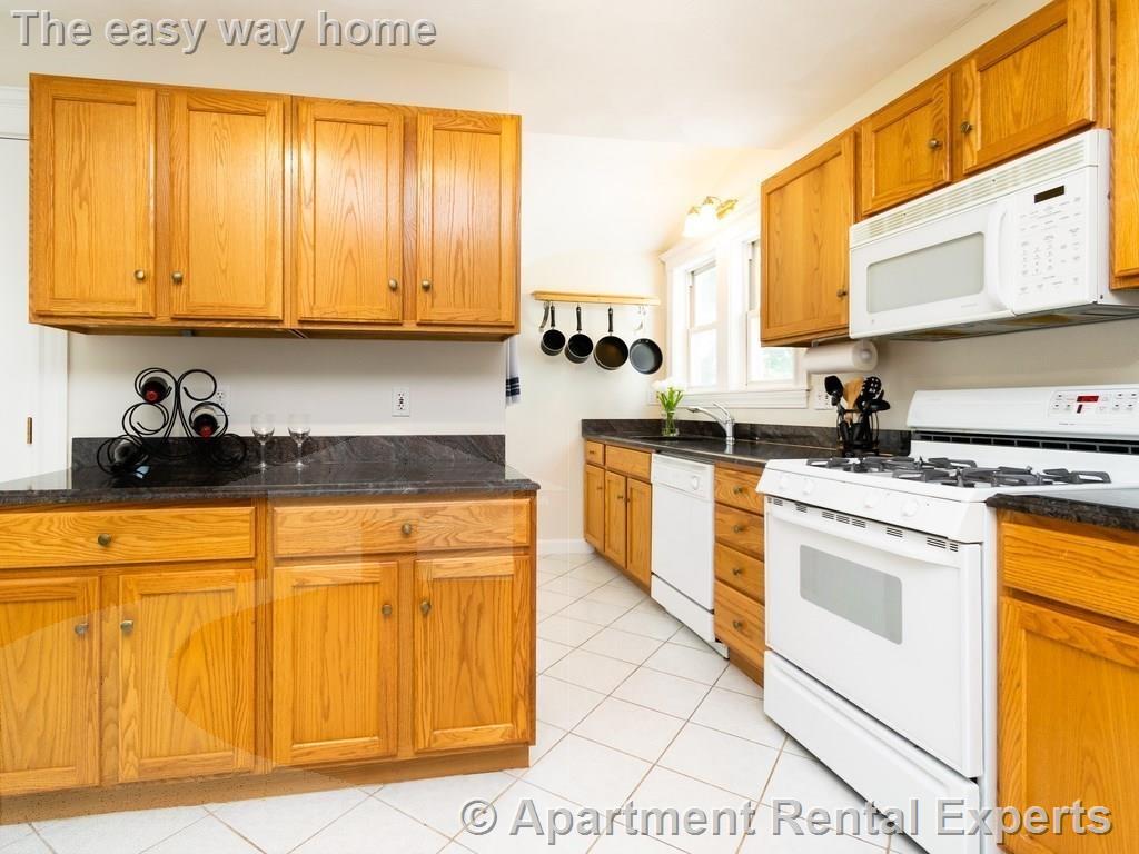 6 Clifton St, Davis Square