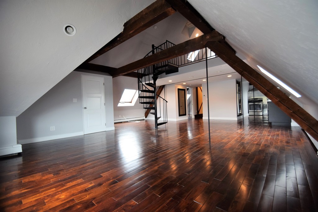 444 Western Ave, Brighton