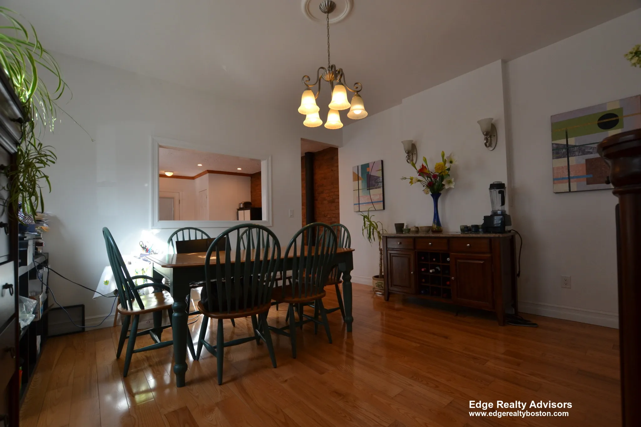 12 Mansfield St, Allston