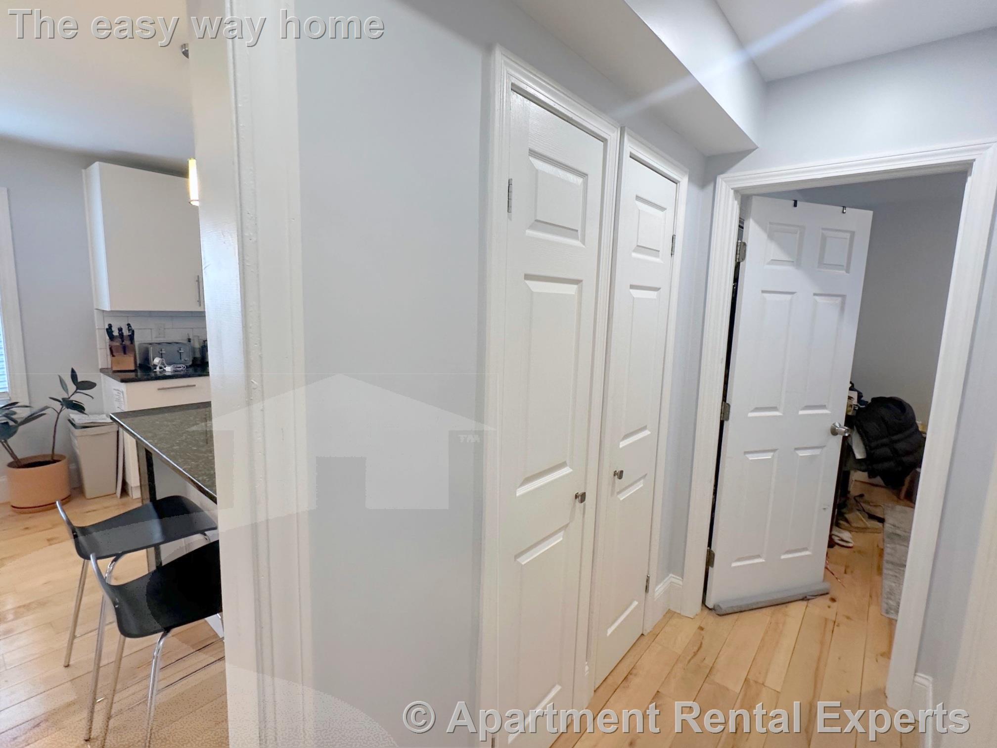 294 Arlington St, Cambridge Line