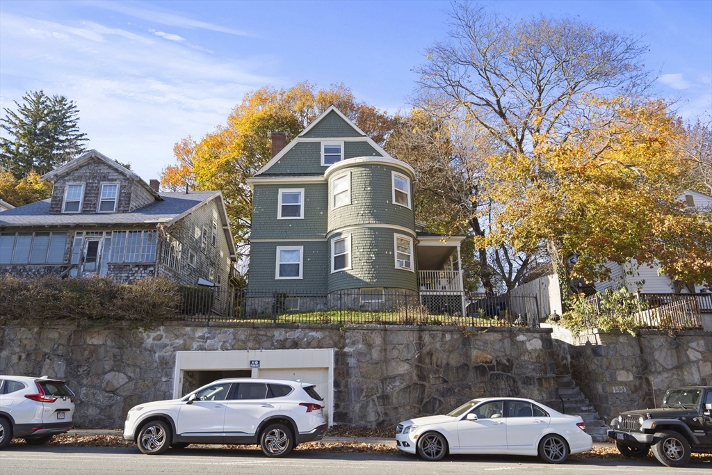 1551 Centre St, West Roxbury