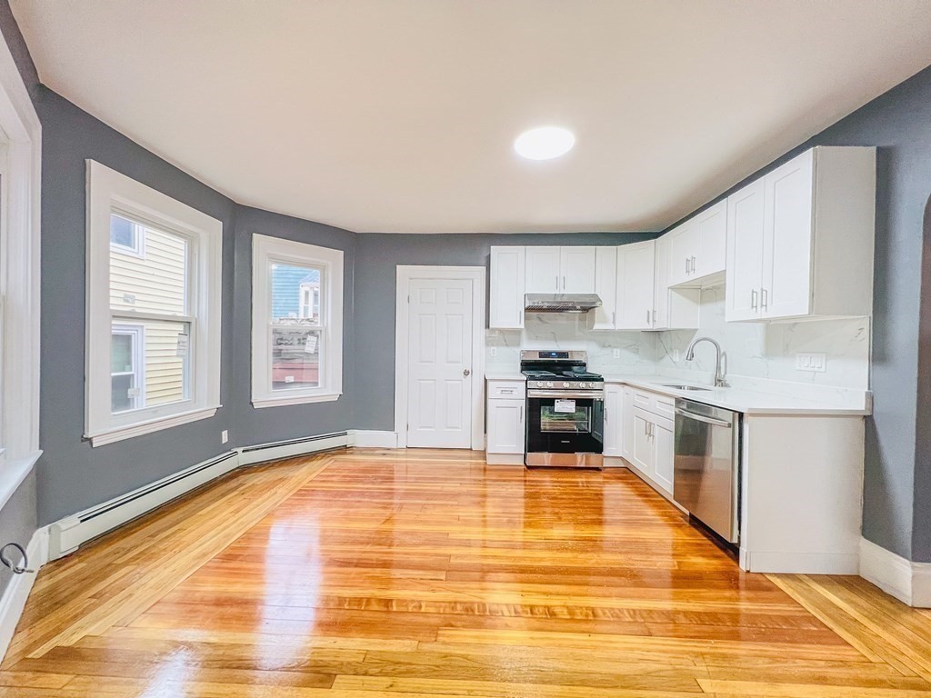 14 Watson St, West Somerville