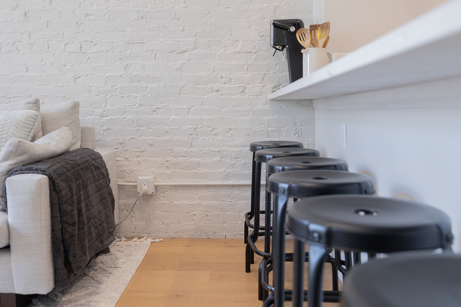 2 bed, 1 bath apartment for rent at 1661 Washington St Unit 305A, South End — photo 43 of 47