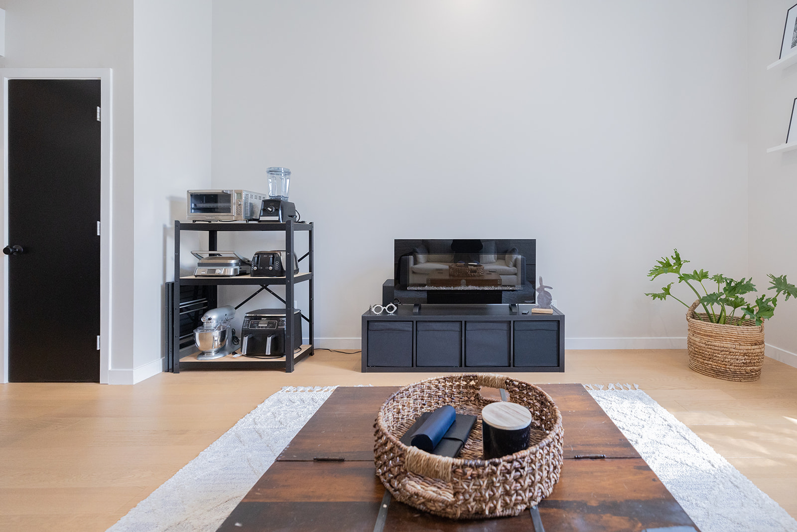 2 bed, 1 bath apartment for rent at 1661 Washington St Unit 305A, South End — photo 46 of 47