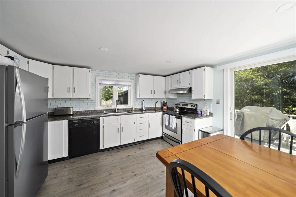 74 Cherry St, Brant Rock