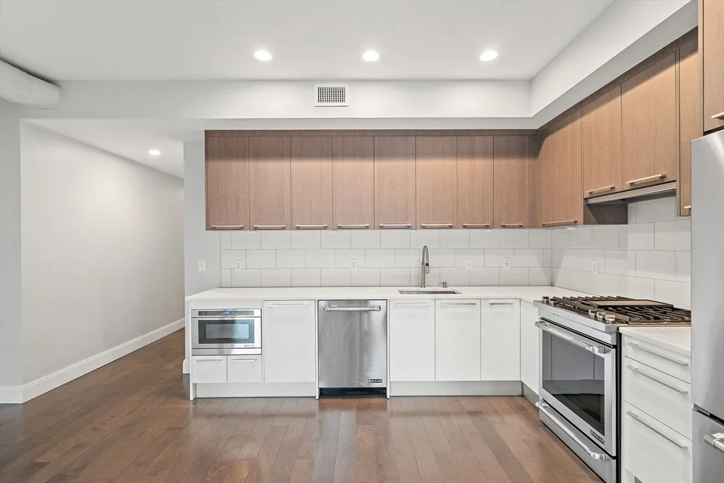 150 Dorchester Ave,, South Boston