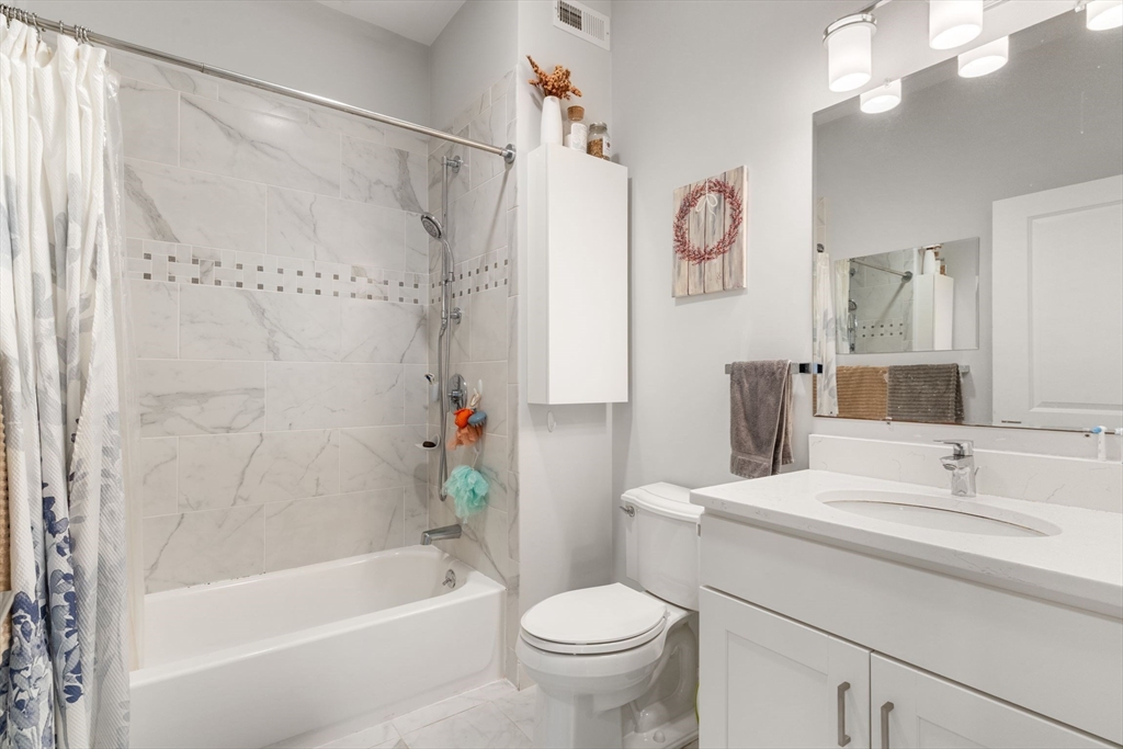 40 Medford St, Somerville