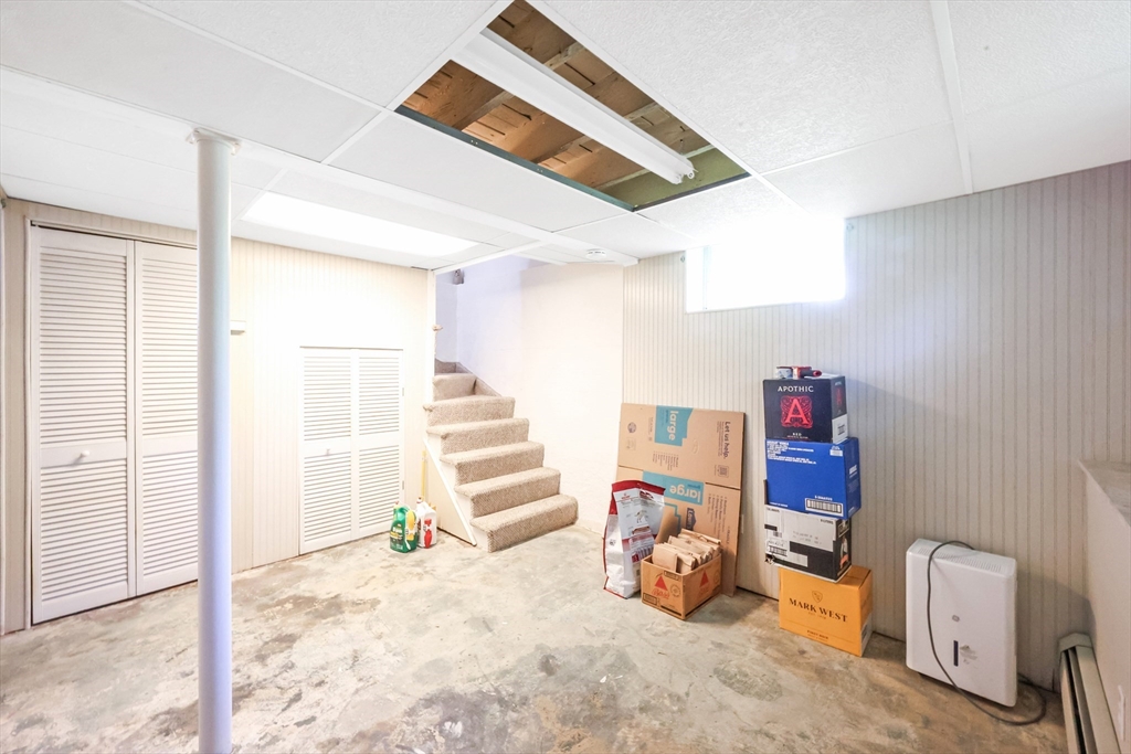 60 Verndale Ave, Attleboro