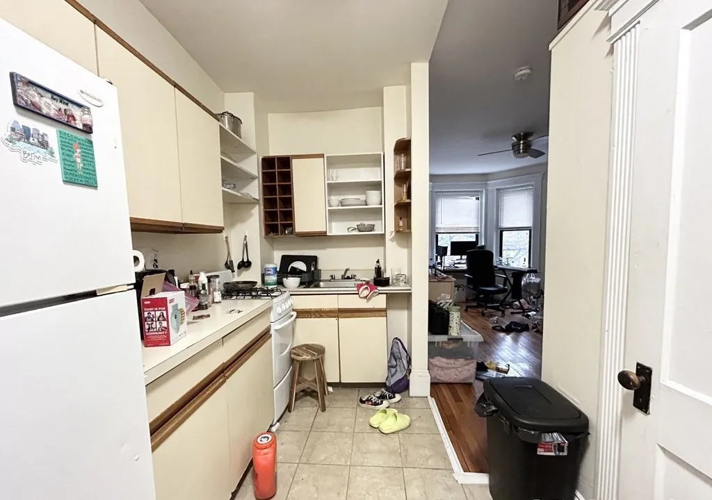 39 Hemenway St, Boston