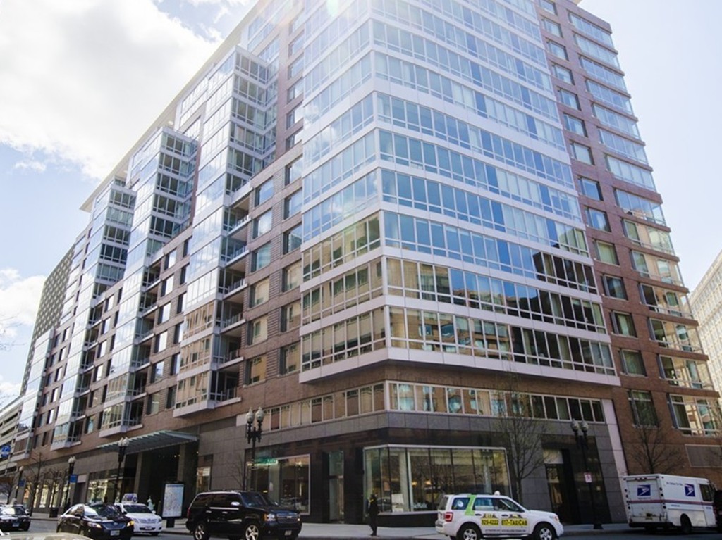 1 Charles St, Midtown