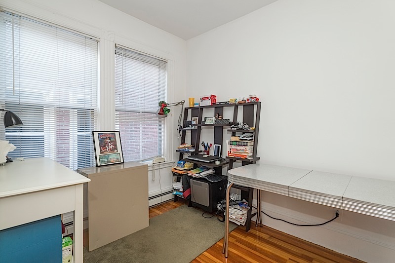 137 Columbia Ter, The Port