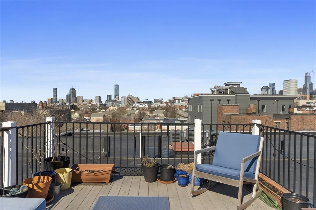 200 Silver St, South Boston