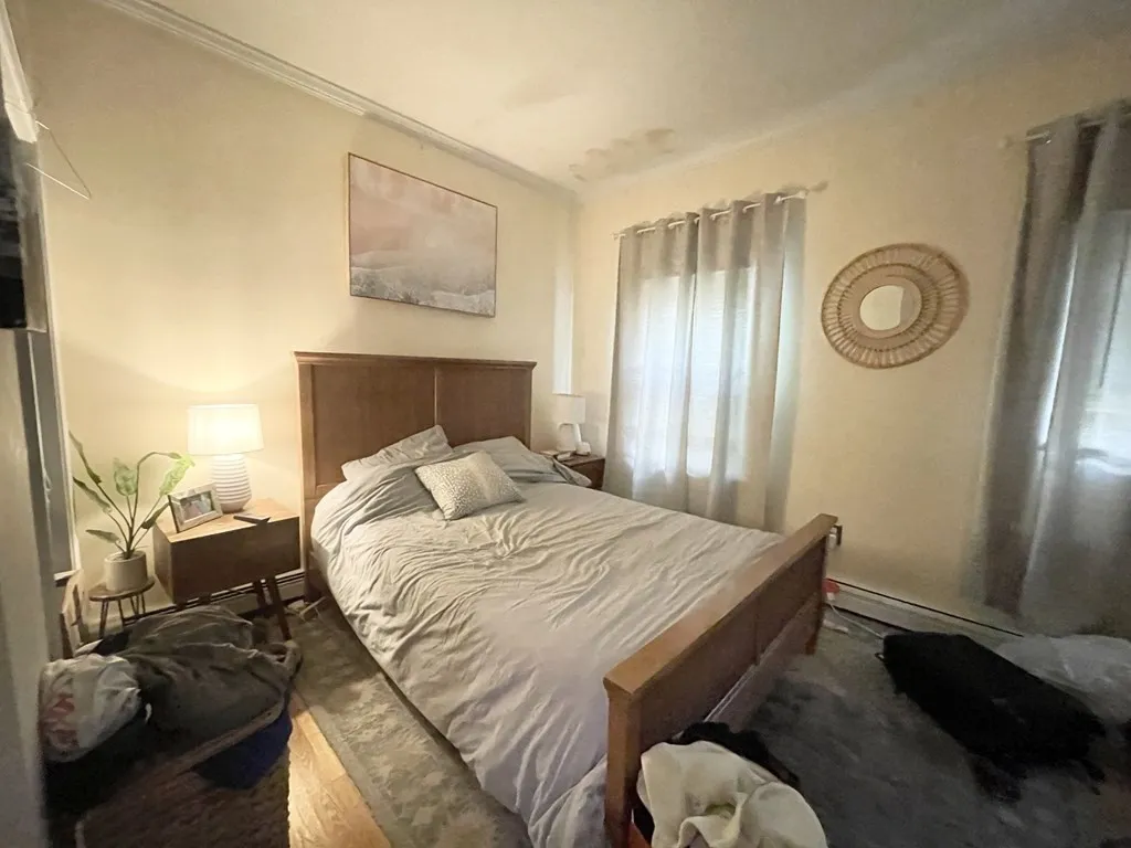 174 Bolton St, Boston