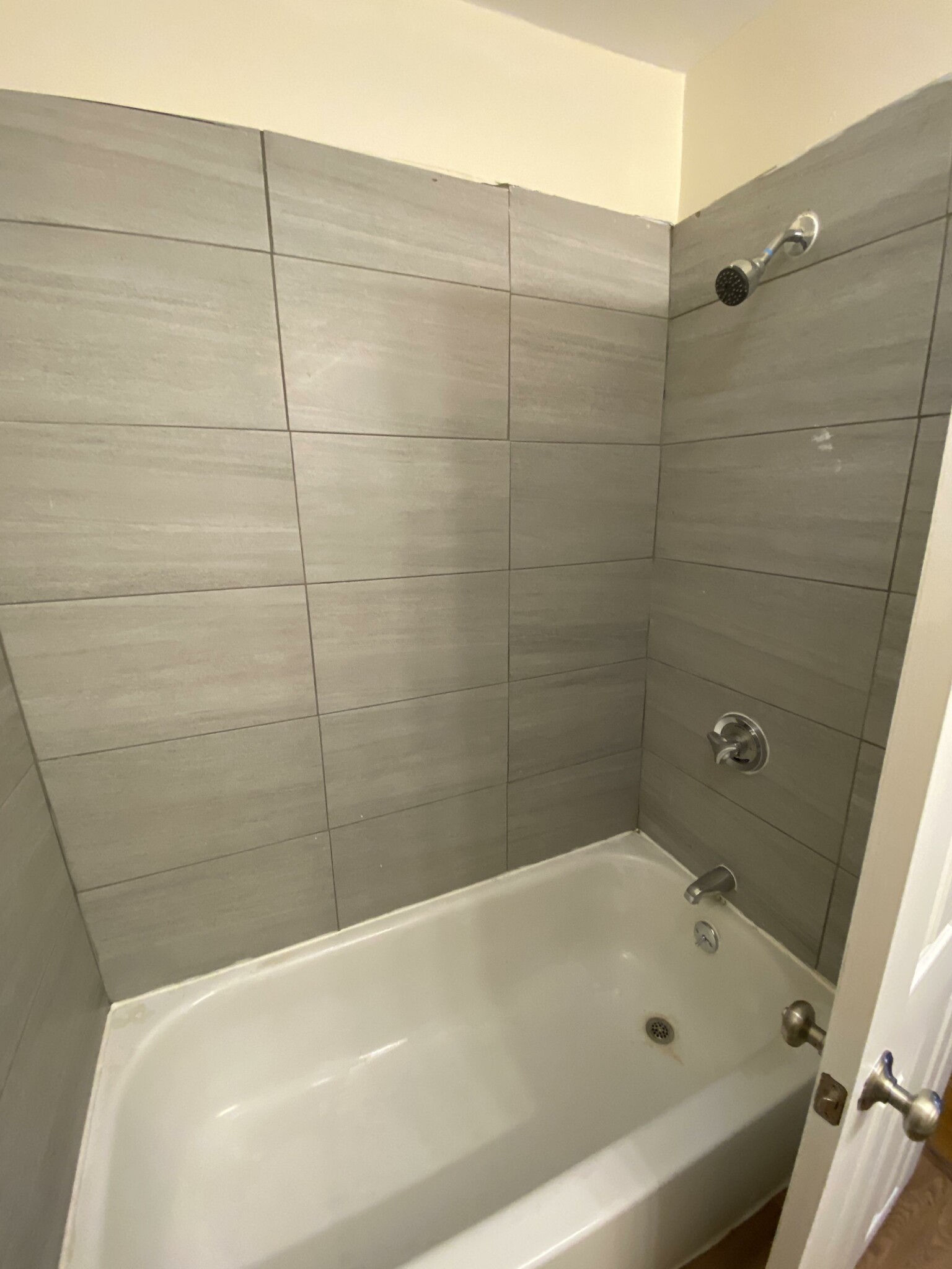 896 Huntington Ave, Mission Hill