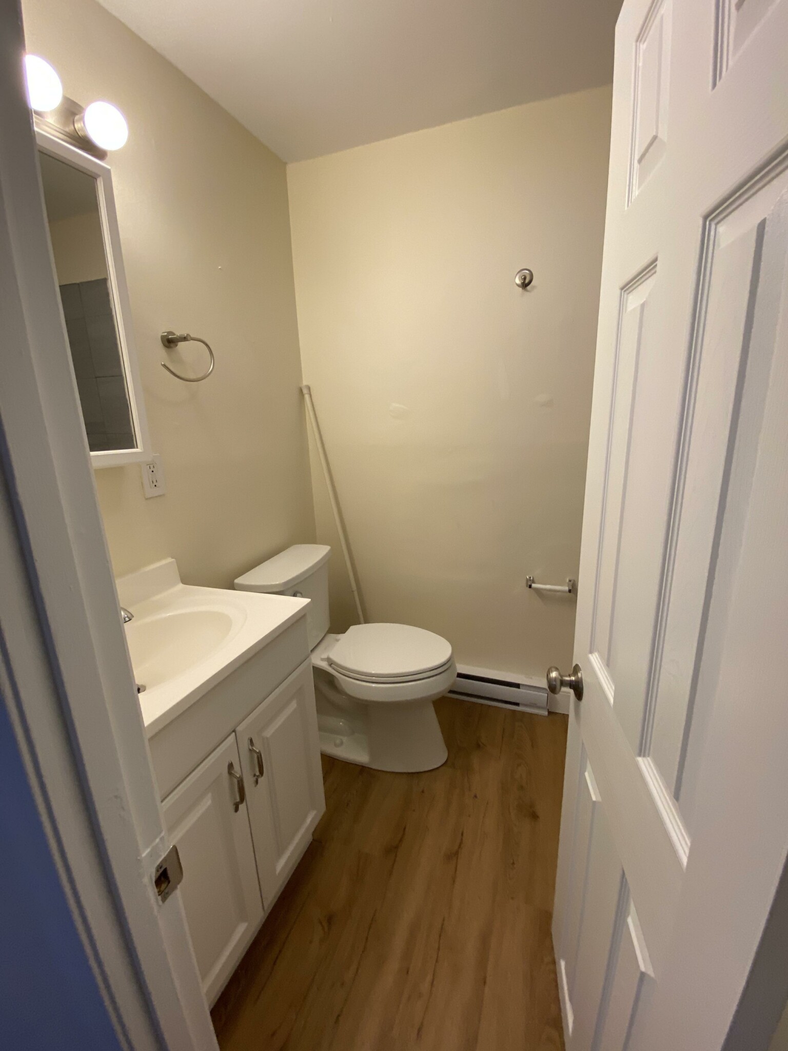 896 Huntington Ave, Mission Hill