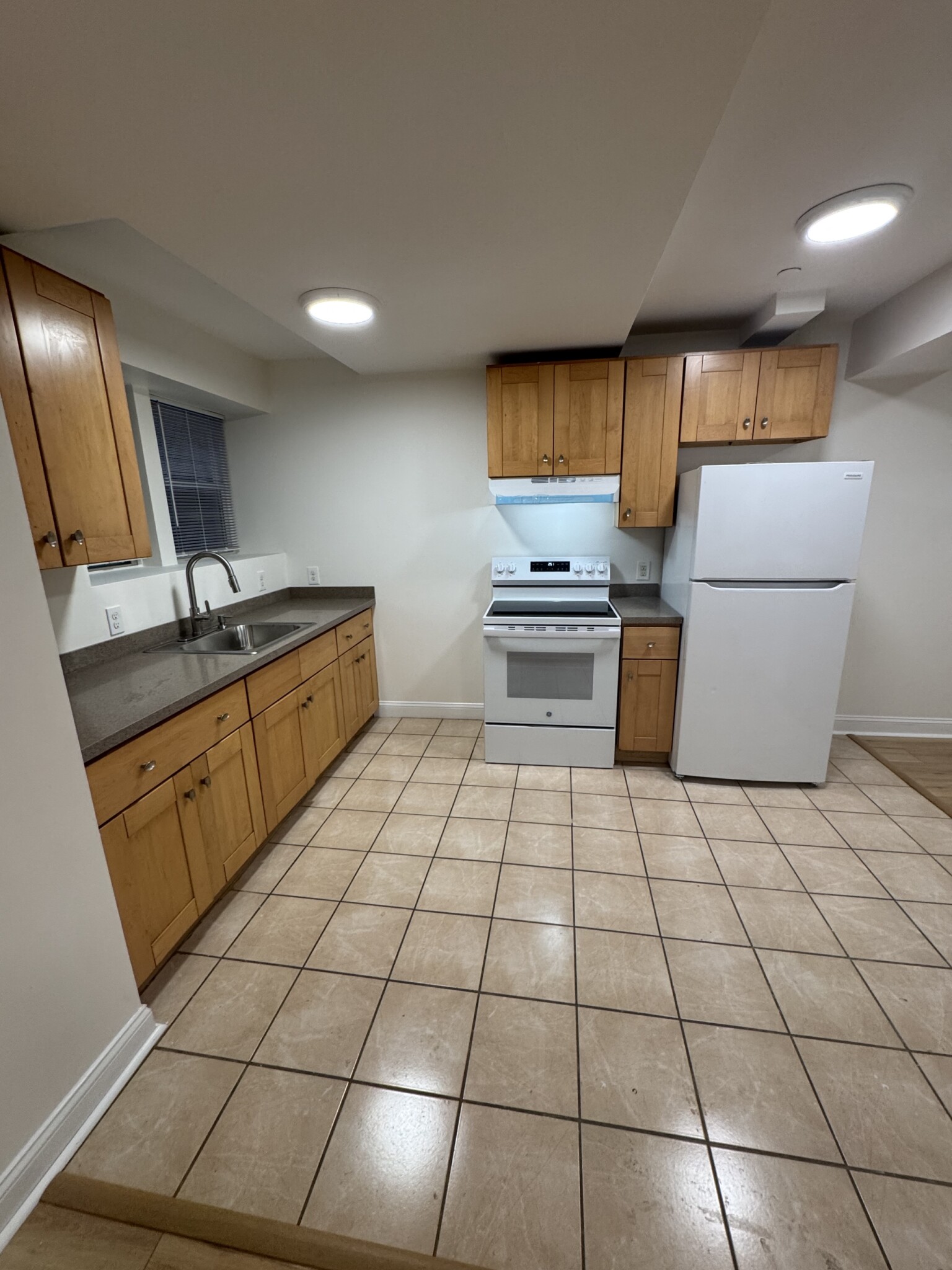 883 Huntington Ave, Mission Hill